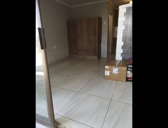 2 BEDROOM HOUSE FOR SALE IN COSMO CITY